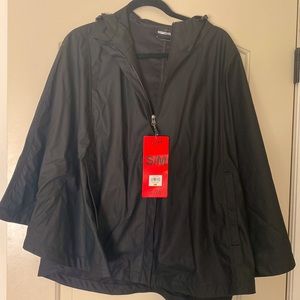 32 Degrees women rain jacket/poncho, size: medium, color: black